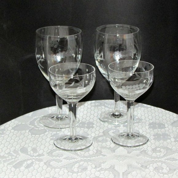 4 Vintage Cut Crystal Goblets Wine Sherry Glasses 2 Sizes Mid-century Glassware - Picture 6 of 6